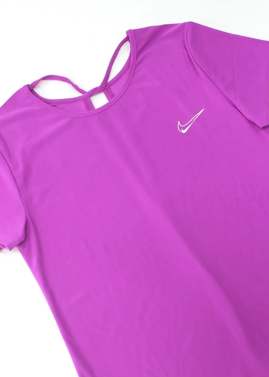 تیشرت پشت چاکدار ورزشی0889